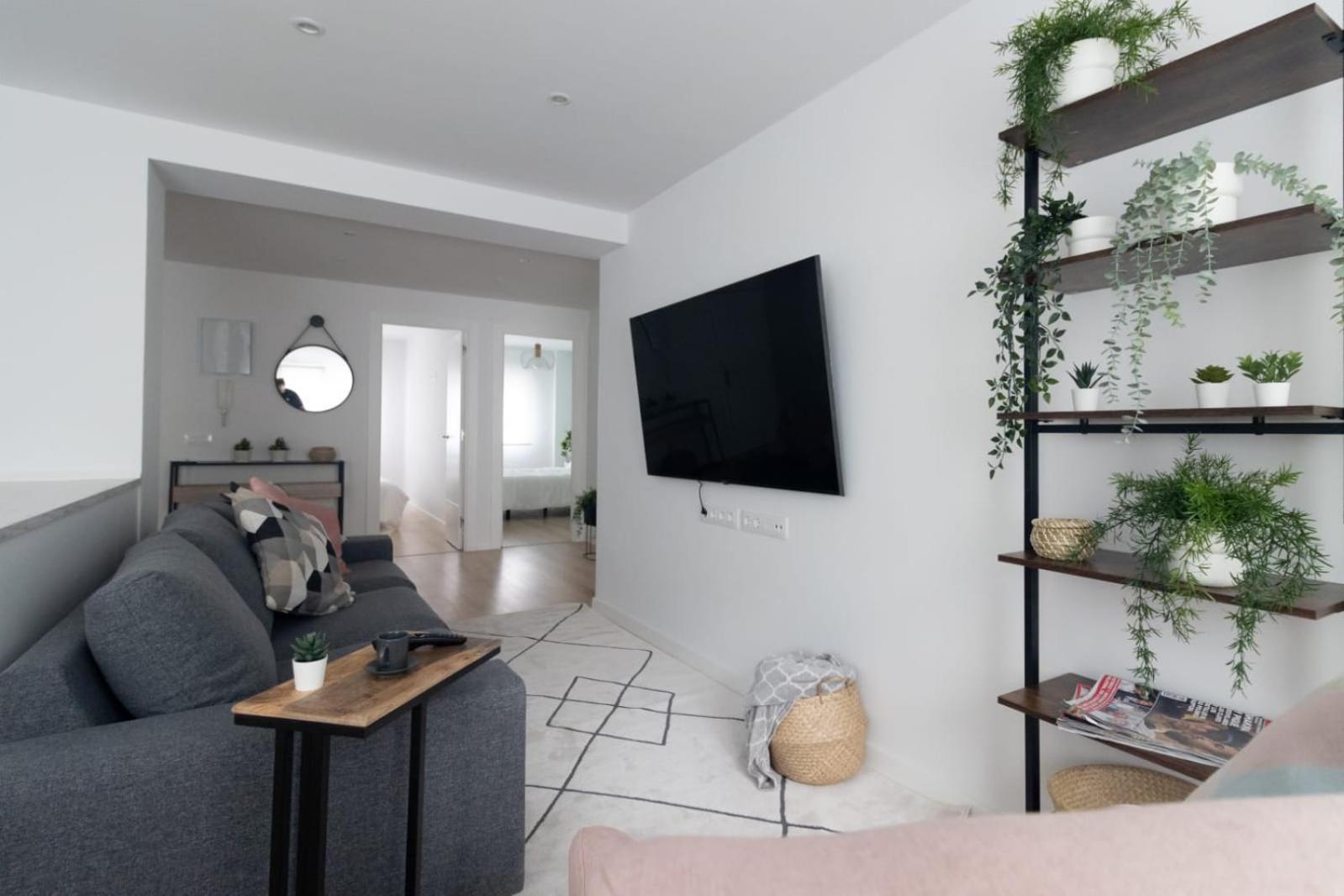 Lujoso Apartamento Entre 2 Playas Con Garaje, Wifi Gijon Bagian luar foto